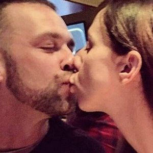 Meet your Posher, Eva